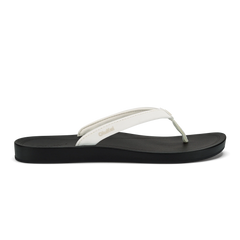 ‘Uiki - Bright White / Lava Rock